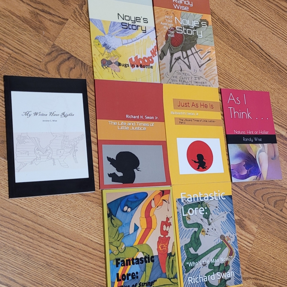 Books - Picture 7 of 10